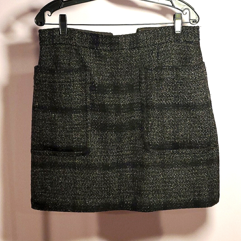 BURBERRY BRIT 100% Wool Skirt, Size 10
